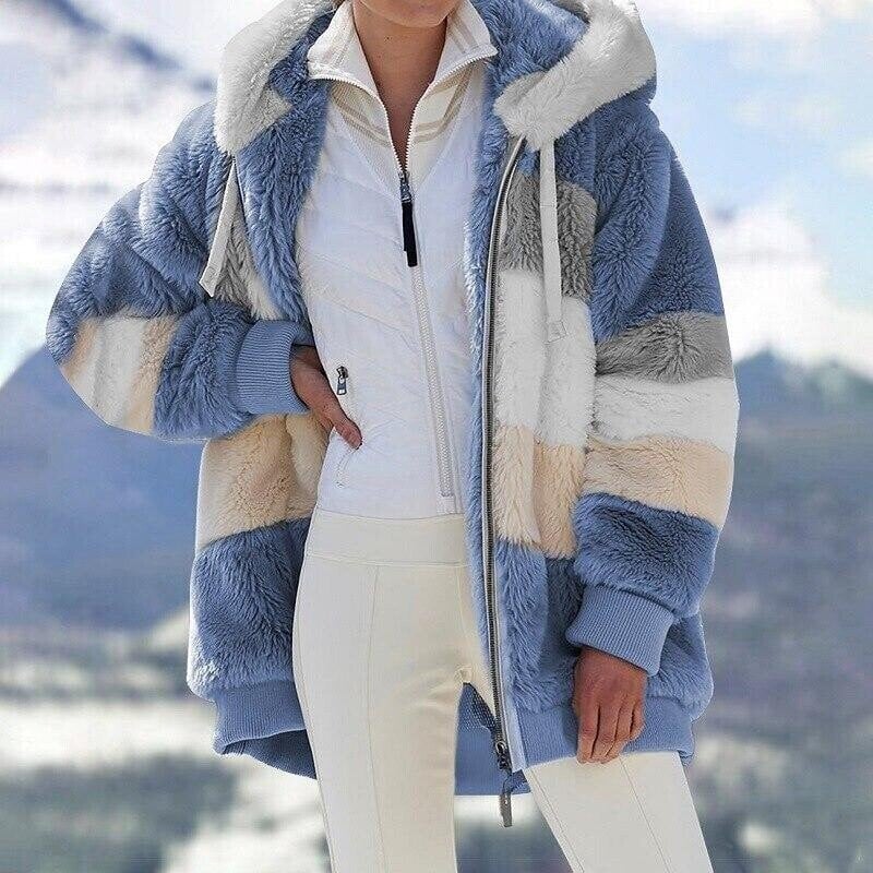 Contrasted quilted coat for refined warmth
