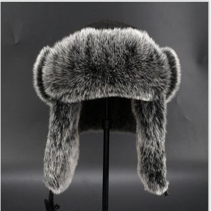 Chic Heat: Ushanka Man kapota